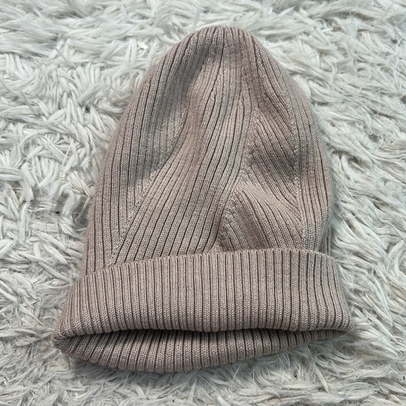 🔥$SALE$🔥 Lululemon Beanie - Picture 3 of 3